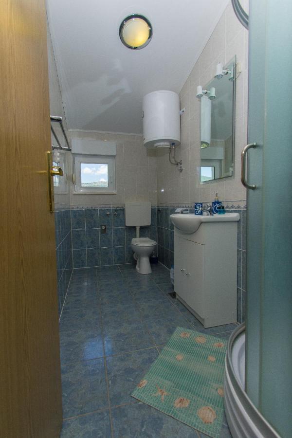 Apartment Penic Kastela Luaran gambar